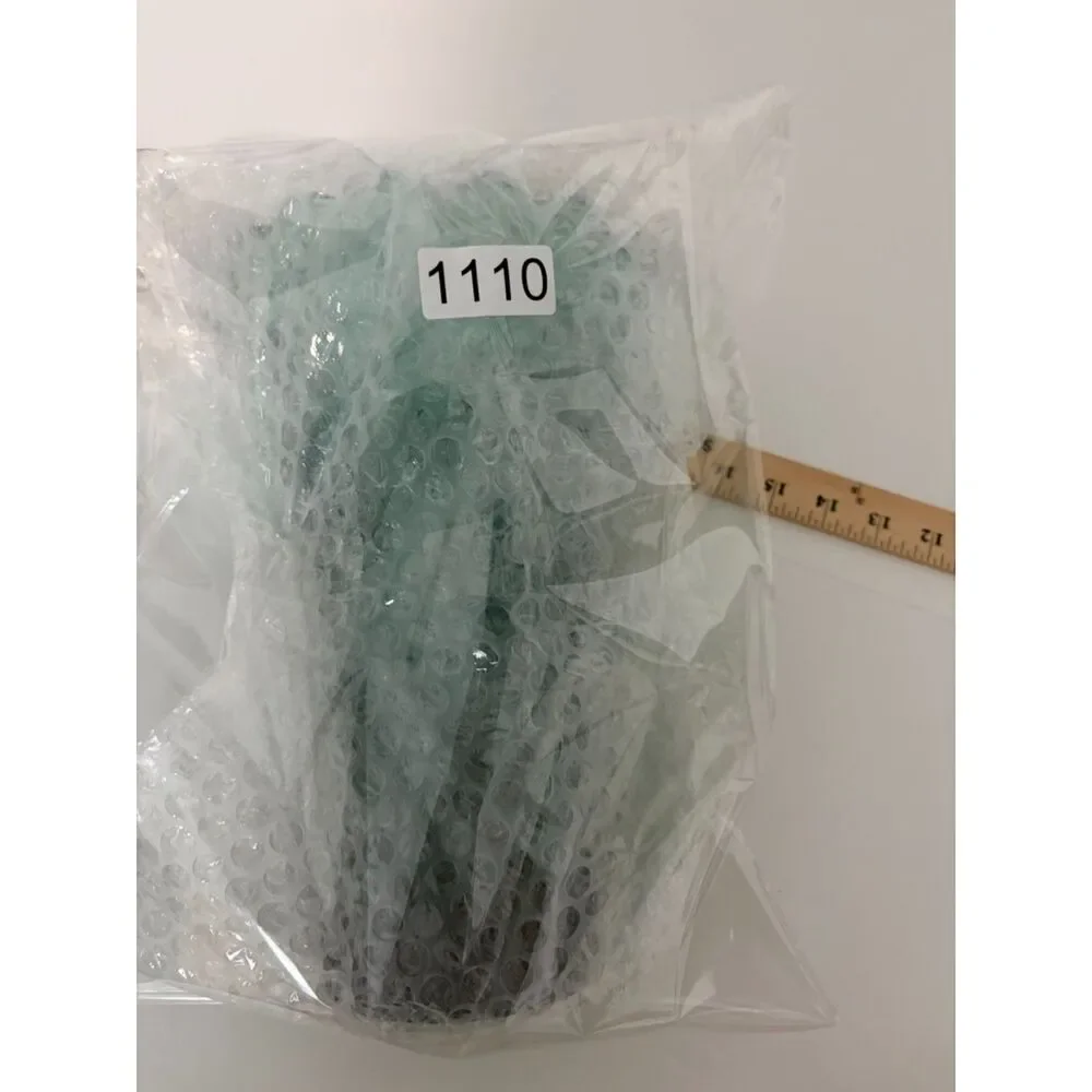 Green heavy crystal cut glass vase 10" - Picture 7 of 7